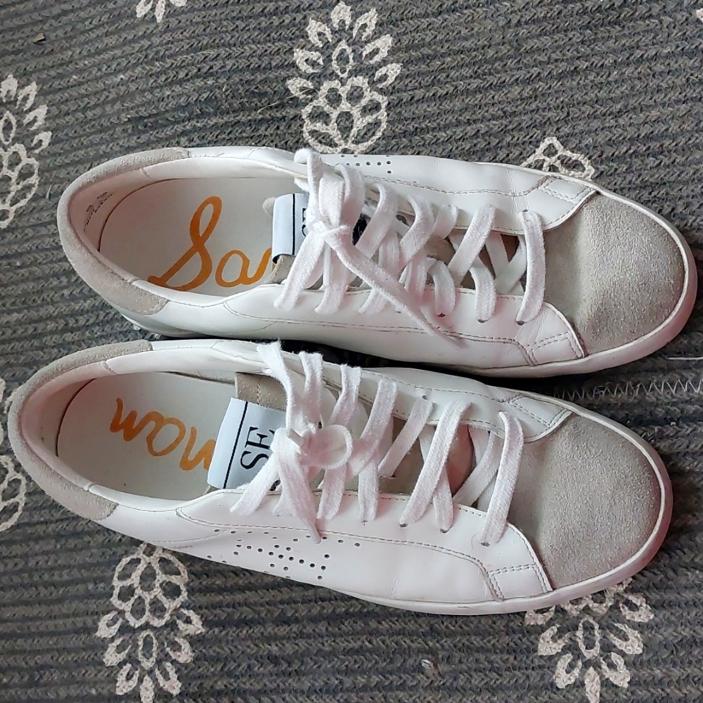 Sam Edelman White and Light Gray Leather & Suede Low-Top Sneakers